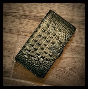 Brahmin leather wallet
